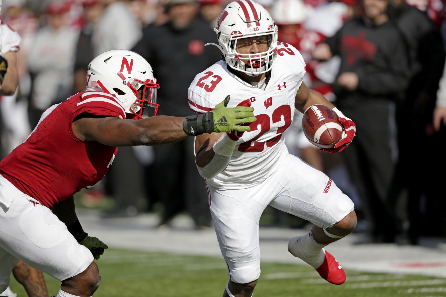 Badgers 37, Cornhuskers 21